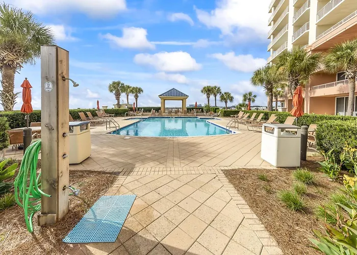Club Apartment